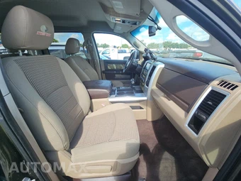 2012 Ram 1500 Outdoorsman Crew Cab Short Bed - miniatura 8