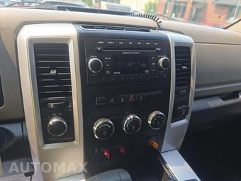 2012 Ram 1500 SLT Extended Cab Medium Bed - miniatura 10