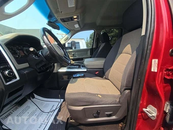 2012 Ram 1500 SLT Extended Cab Medium Bed - miniatura 6