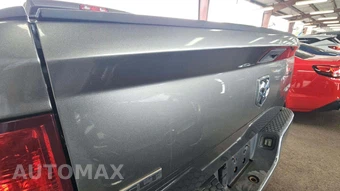 2012 Ram 1500 SLT Extended Cab Medium Bed – miniatura 30