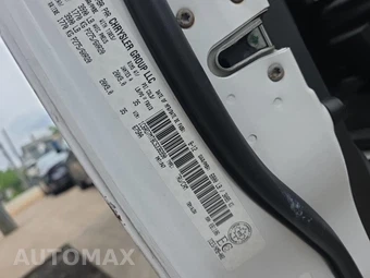 2012 Ram 1500 Sport Crew Cab Short Bed – miniatura 17