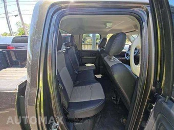 2012 Ram 1500 ST Extended Cab Medium Bed – miniatura 16
