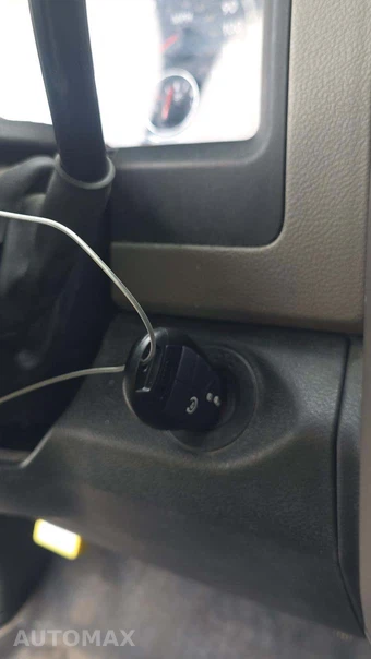 2012 Ram 1500 ST Extended Cab Medium Bed – miniatura 19