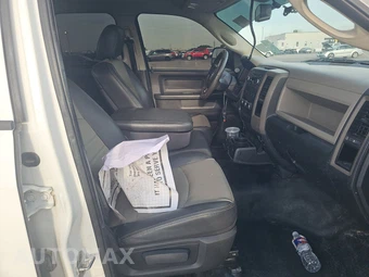 2012 Ram 1500 ST Extended Cab Medium Bed – miniatura 8