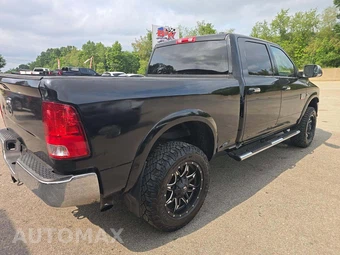 2012 Ram 2500 Laramie Crew Cab Medium Bed - miniatura 3