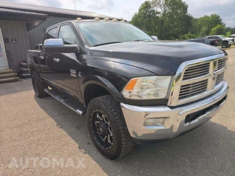 2012 Ram 2500 Laramie Crew Cab Medium Bed - miniatura 4