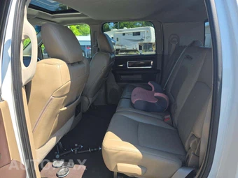 2012 Ram 2500 Laramie Extended Crew Cab Medium Bed – miniatura 10