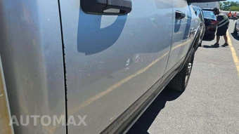 2012 Ram 2500 Outdoorsman Crew Cab Medium Bed – miniatura 37