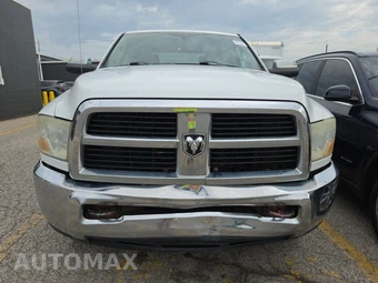 2012 Ram 2500 SLT Crew Cab Medium Bed – miniatura 2