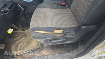2012 Ram 2500 SLT Crew Cab Medium Bed – miniatura 33