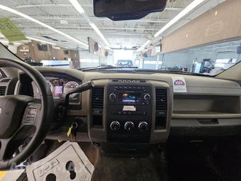 2012 Ram 2500 ST Regular Cab Long Bed - miniatura 11