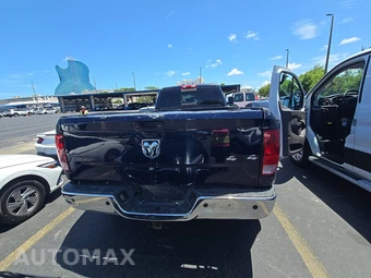 2012 Ram 3500 Laramie Crew Cab Long Bed DRW - miniatura 5