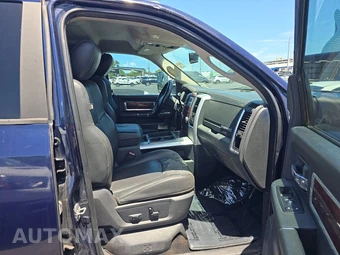2012 Ram 3500 Laramie Crew Cab Long Bed DRW - miniatura 8