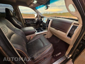 2012 Ram 3500 Laramie Longhorn Extended Crew Cab Medium Bed - miniatura 16