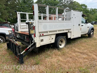 2012 Ram 4500 Cab Chassis ST Regular Cab DRW – miniatura 4