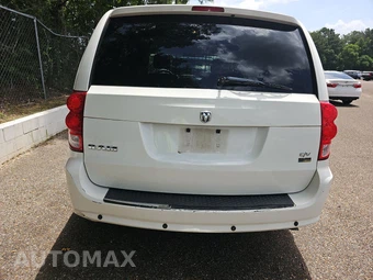 2012 Ram C/V 121.2" WB - miniatura 5
