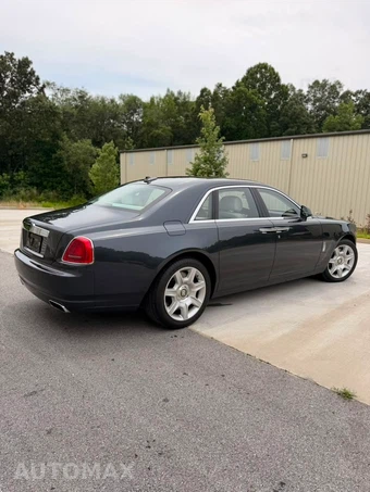 2012 Rolls-Royce Ghost – miniatura 8
