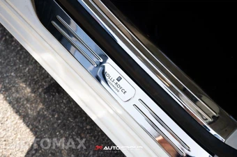 2012 Rolls-Royce Ghost - miniatura 14