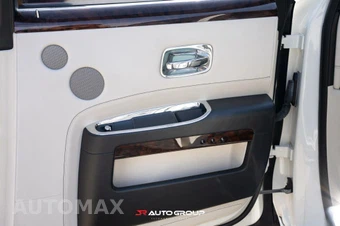 2012 Rolls-Royce Ghost - miniatura 15