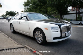 2012 Rolls-Royce Ghost - miniatura 3