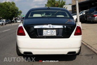 2012 Rolls-Royce Ghost - miniatura 5