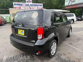 2012 Scion xB – miniatura 109