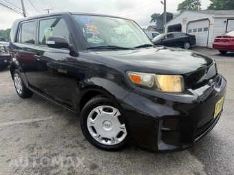 2012 Scion xB – miniatura 13