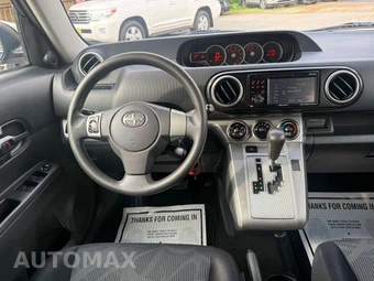 2012 Scion xB – miniatura 52