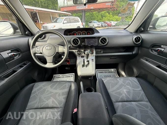 2012 Scion xB – miniatura 55