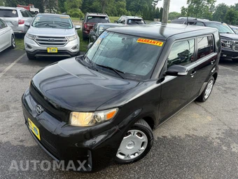 2012 Scion xB – miniatura 6