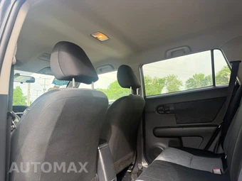 2012 Scion xB – miniatura 64