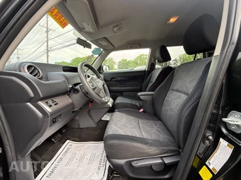 2012 Scion xB – miniatura 77