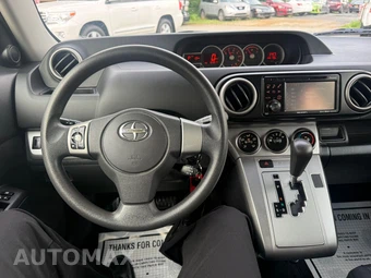 2012 Scion xB – miniatura 78