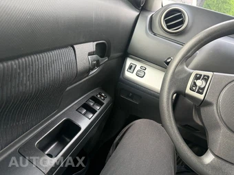2012 Scion xB – miniatura 79