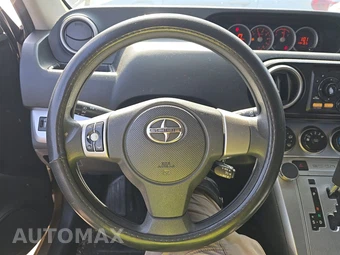 2012 Scion xB – miniatura 10