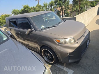 2012 Scion xB – miniatura 3
