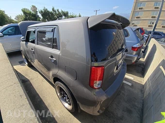 2012 Scion xB – miniatura 6
