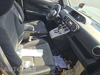 2012 Scion xB – miniatura 8