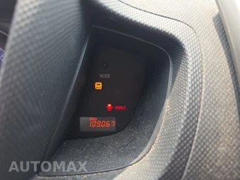 2012 Scion xD - miniatura 12
