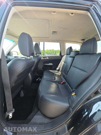 2012 Subaru Forester 2.5X Limited – miniatura 10