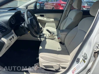2012 Subaru Impreza 5-Door 2.0i Hatchback - miniatura 5