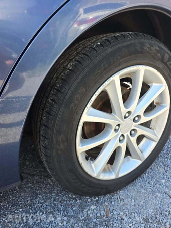2012 Subaru Impreza 5-Door 2.0i Premium Hatchback - miniatura 27