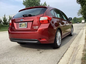 2012 Subaru Impreza 5-Door 2.0i Premium Hatchback - miniatura 12