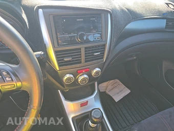 2012 Subaru Impreza WRX STi Sedan - miniatura 11