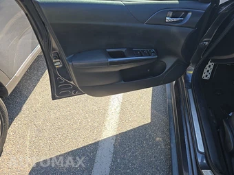 2012 Subaru Impreza WRX STi Sedan - miniatura 9