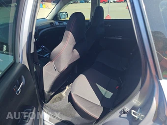 2012 Subaru Impreza WRX Wagon – miniatura 13