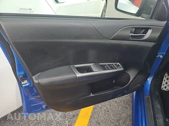 2012 Subaru Impreza WRX Wagon - miniatura 9