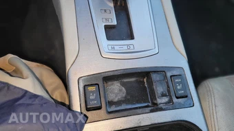 2012 Subaru Legacy 2.5i Limited – miniatura 13