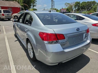 2012 Subaru Legacy 2.5i Limited – miniatura 2