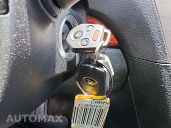 2012 Subaru Legacy 2.5i Limited – miniatura 8